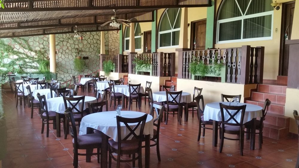Hotel Ribiera Del Lago Peten Itza San Roman المظهر الخارجي الصورة